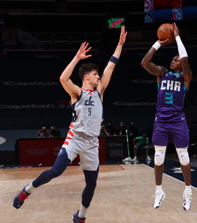 爱游戏体育官网-深圳1比2山东泰山集锦